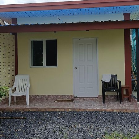 Chill Land House Hotel Bang Tao Beach  Buitenkant foto