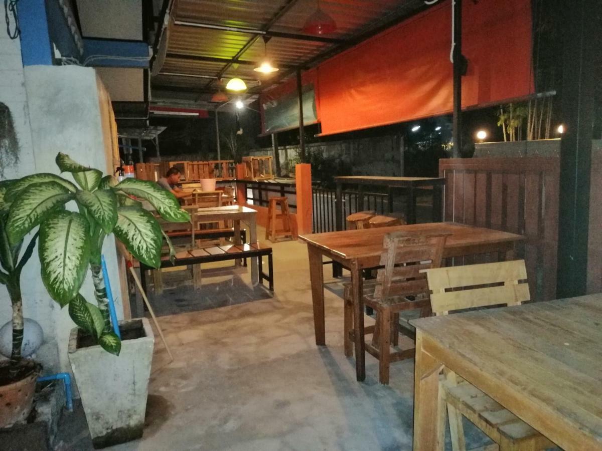 Chill Land House Hotel Bang Tao Beach  Buitenkant foto